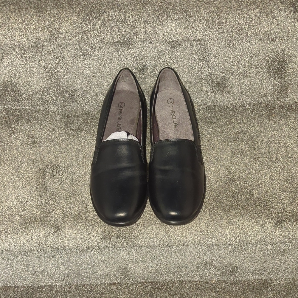 MARBELLA Elegant Black Leather Flats